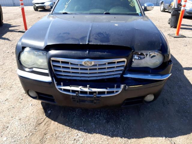Photo 9 from auction – 2005 CHRYSLER 300C with VIN 2C3JA63HX5H119350