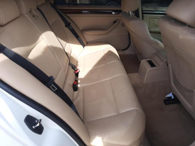 Photo 6 from auction – 2004 BMW 325 I with VIN WBAAX13444PJ01007