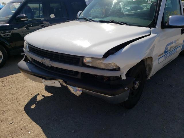 Photo 9 from auction – 2001 CHEVROLET SILVERADO with VIN 1GCEC14V51E169718