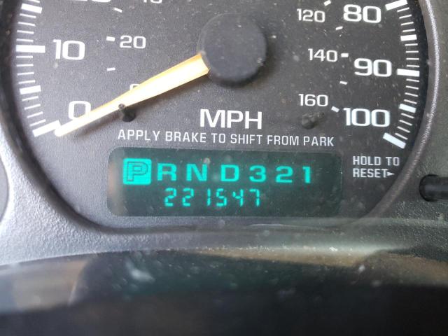 Photo 8 from auction – 2001 CHEVROLET SILVERADO with VIN 1GCEC14V51E169718