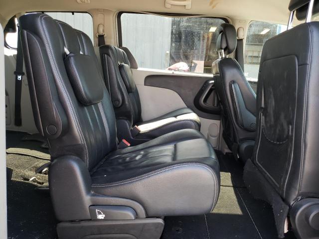 Photo 6 from auction – 2013 CHRYSLER TOWN & COU with VIN 2C4RC1BG9DR821298