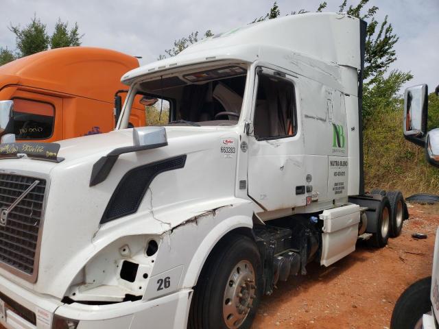 Photo 9 from auction – 2017 VOLVO VN VNL with VIN 4V4NC9EH1HN976291