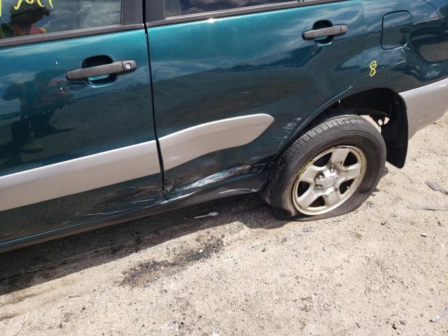 Photo 9 from auction – 2003 TOYOTA RAV4 with VIN JTEHH20V430247492