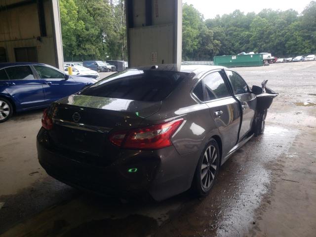 Photo 4 from auction – 2017 NISSAN ALTIMA 2.5 with VIN 1N4AL3AP4HC212120