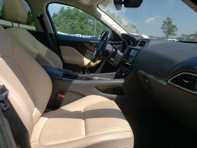 Photo 5 from auction – 2017 JAGUAR F-PACE with VIN SADCS2BV5HA895460