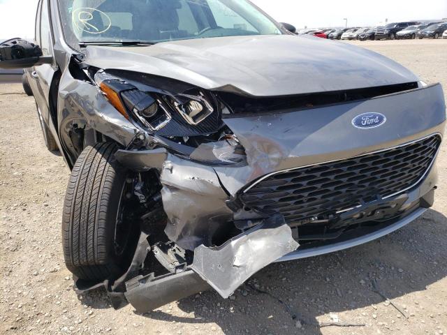 Photo 9 from auction – 2022 FORD ESCAPE SE with VIN 1FMCU9G60NUA67984