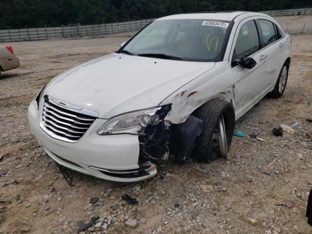 Photo 2 from auction – 2013 CHRYSLER 200 LIMITE with VIN 1C3CCBCG0DN634852