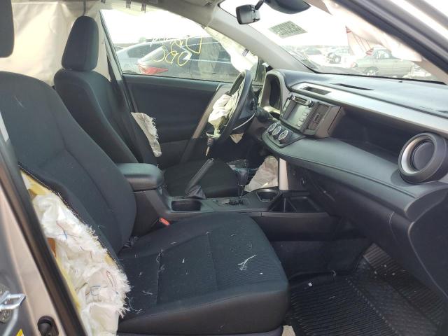 Photo 5 from auction – 2018 TOYOTA RAV4 LE with VIN 2T3ZFREV6JW448383