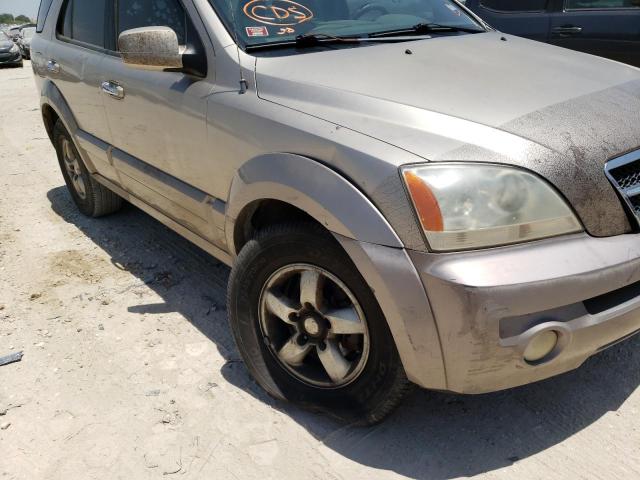 Photo 9 from auction – 2005 KIA SORENTO EX with VIN KNDJD733055494877