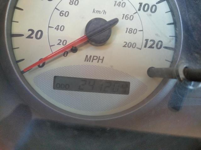 Photo 8 from auction – 2001 TOYOTA RAV4 with VIN JTEHH20V010100180
