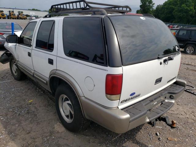 Photo 3 from auction – 2000 CHEVROLET BLAZER with VIN 1GNDT13W9Y2179208