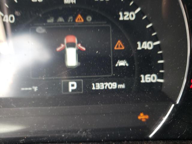 Photo 8 from auction – 2018 KIA SORENTO EX with VIN 5XYPH4A58JG409562