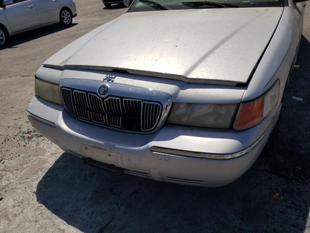 Photo 9 from auction – 2002 MERCURY GRAND MARQ with VIN 2MEFM74W32X649042