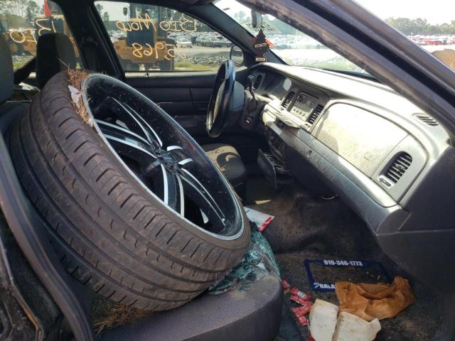 Photo 5 from auction – 2009 FORD CROWN VICT with VIN 2FAHP71V49X132880