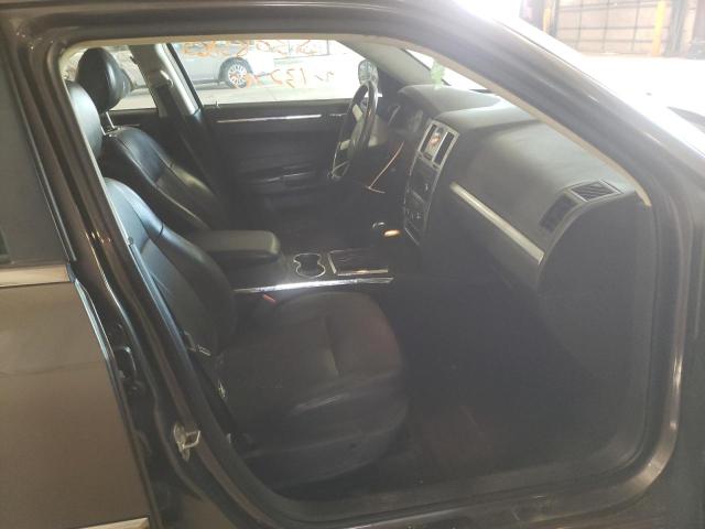 Photo 5 from auction – 2010 CHRYSLER 300 TOURIN with VIN 2C3CA5CV9AH213299