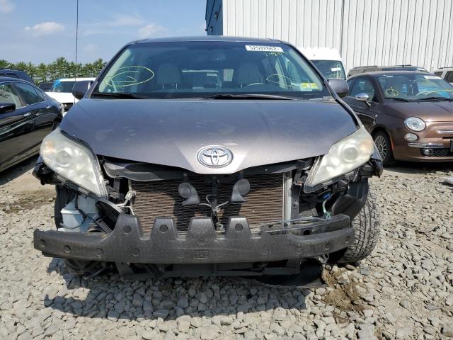 Photo 9 from auction – 2012 TOYOTA SIENNA LE with VIN 5TDKK3DC3CS211803