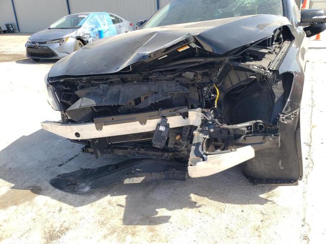 Photo 9 from auction – 2018 GENESIS G80 BASE with VIN KMHGN4JEXJU216297