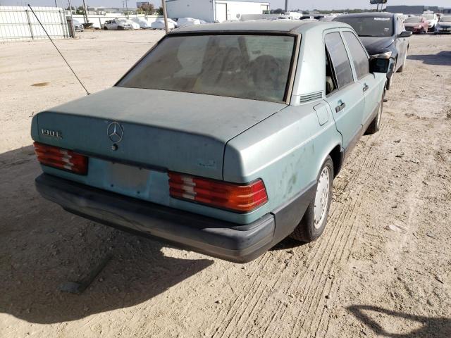 Photo 4 from auction – 1992 MERCEDES-BENZ 190 E 2.3 with VIN WDBDA28D3NF977766