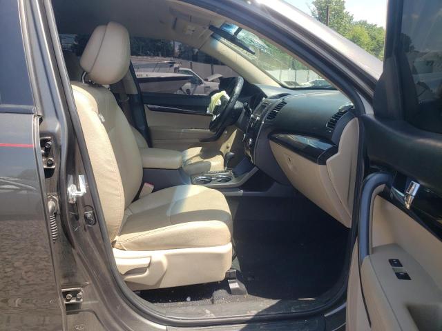 Photo 5 from auction – 2013 KIA SORENTO EX with VIN 5XYKUDA28DG319974