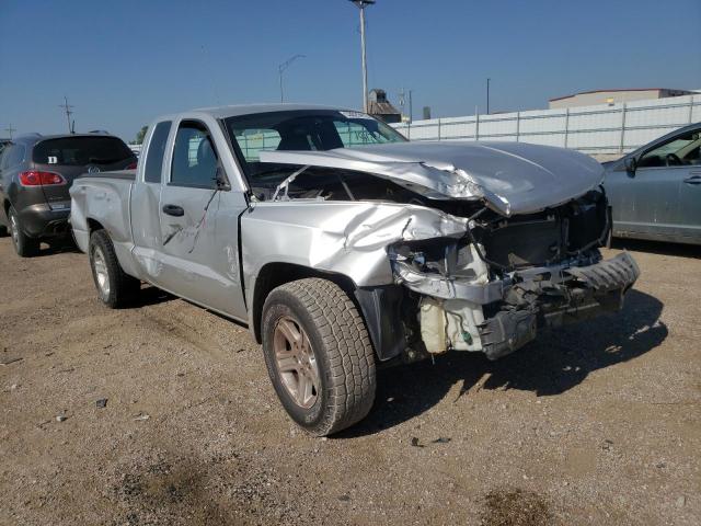 DODGE DAKOTA SLT 2011 with VIN 1D7RE3BK3BS571844 - Photo from auction