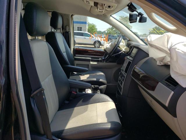 Photo 5 from auction – 2010 CHRYSLER TOWN & COU with VIN 2A4RR8DX9AR439007