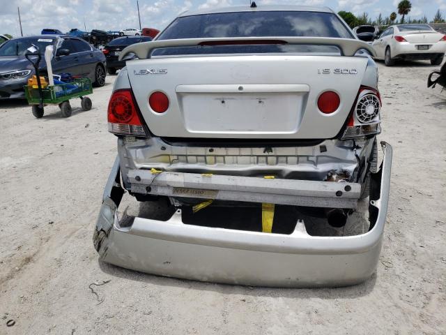Photo 9 from auction – 2001 LEXUS IS 300 with VIN JTHBD182X10032804