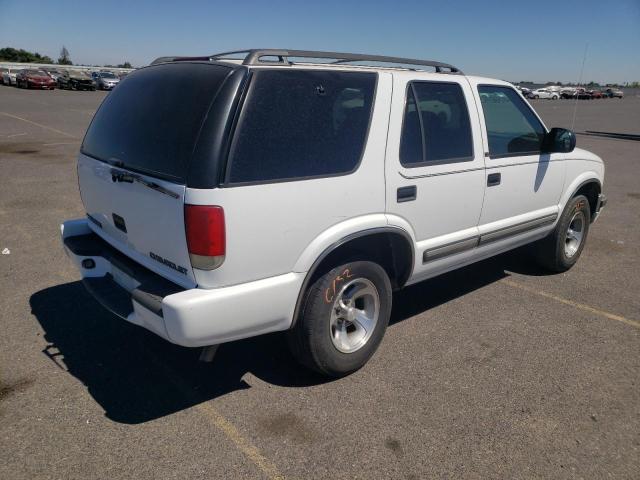 Photo 4 from auction – 2000 CHEVROLET BLAZER with VIN 1GNCS13W7Y2359446