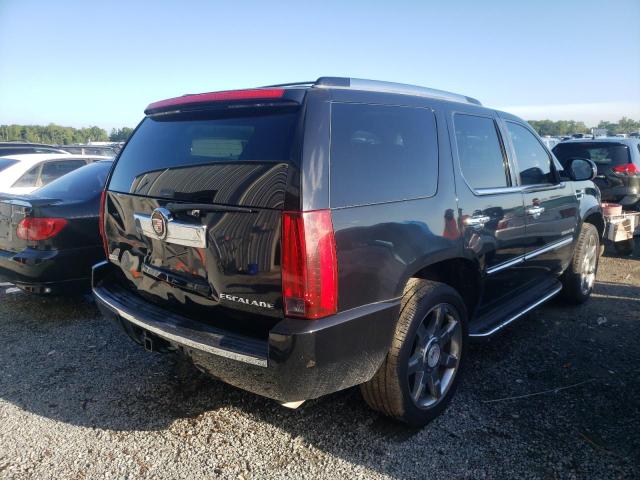 Photo 4 from auction – 2009 CADILLAC ESCALADE with VIN 1GYFC13259R246372