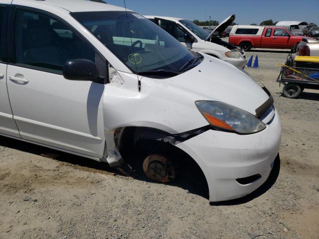 Photo 9 from auction – 2007 TOYOTA SIENNA CE with VIN 5TDZK23C27S027274