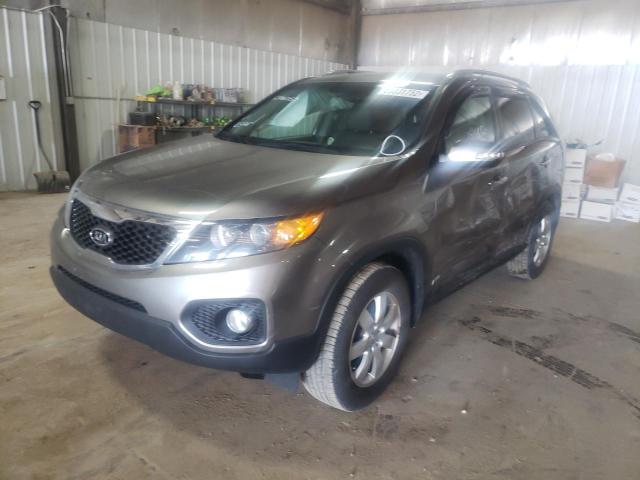 Photo 2 from auction – 2013 KIA SORENTO LX with VIN 5XYKTDA65DG409654