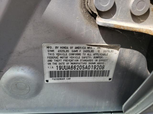 Photo 10 from auction – 2005 ACURA TL with VIN 19UUA66205A019208