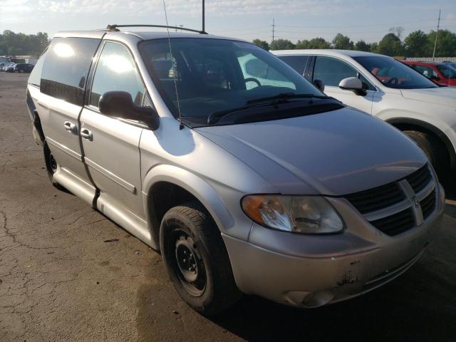 DODGE GRAND CARA 2007 with VIN 2D4GP44L67R313854 - Photo from auction