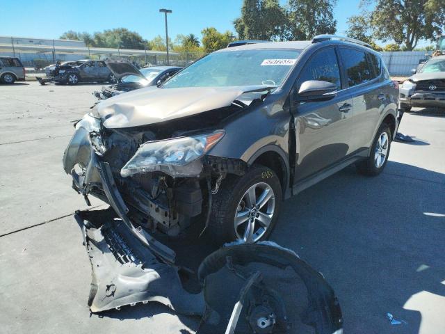 Photo 2 from auction – 2015 TOYOTA RAV4 XLE with VIN 2T3RFREV2FW241285