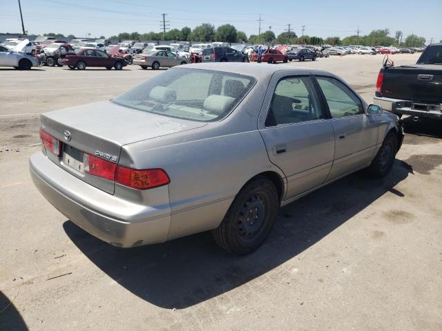 Photo 4 from auction – 2001 TOYOTA CAMRY CE with VIN JT2BG22K110531944