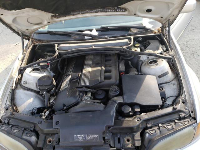 Photo 7 from auction – 2004 BMW 325 XI with VIN WBAEU33494PR09858