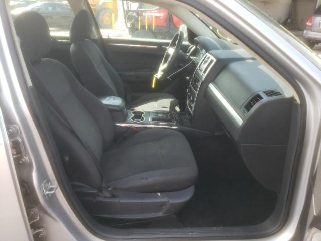 Photo 5 from auction – 2010 CHRYSLER 300 TOURIN with VIN 2C3CA4CD9AH162114