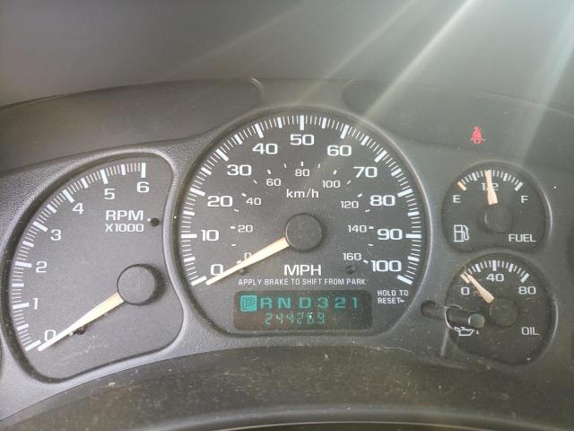 Photo 8 from auction – 2002 CHEVROLET SUBURBAN K with VIN 1GNFK16Z72J230333