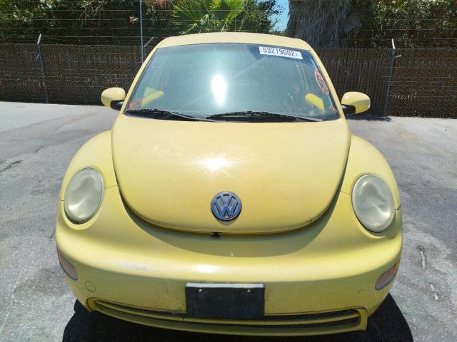 Photo 9 from auction – 2005 VOLKSWAGEN BEETLE with VIN 3VWBK31C75M400331