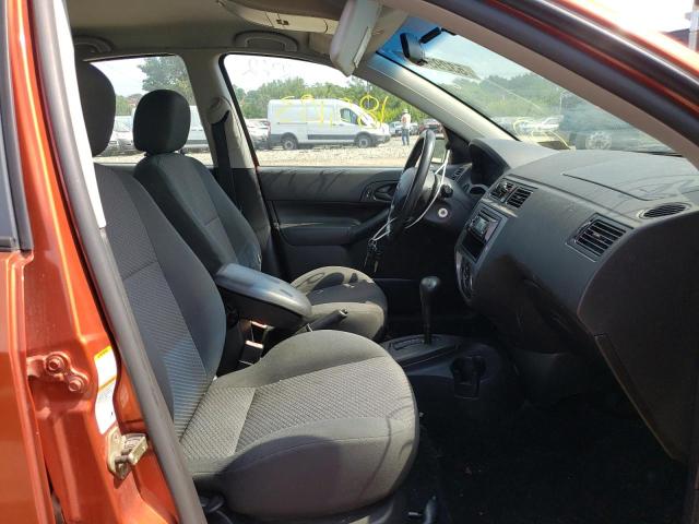 Photo 5 from auction – 2005 FORD FOCUS ZX5 with VIN 3FAHP37N15R129248