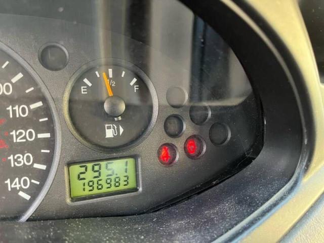 Photo 8 from auction – 2003 FORD FOCUS SE C with VIN 1FAFP34ZX3W292957