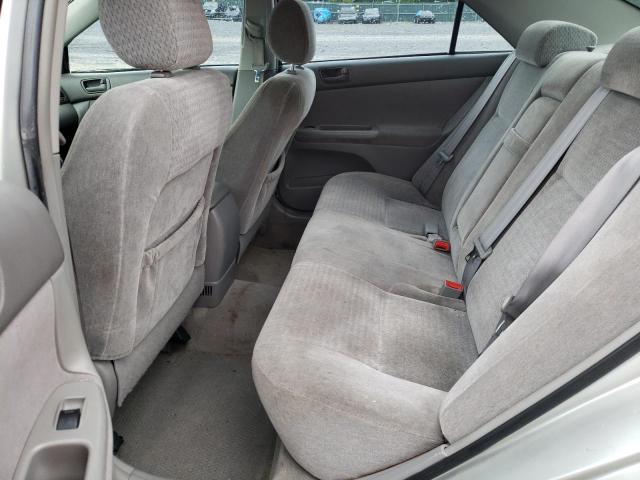 Photo 6 from auction – 2004 TOYOTA CAMRY LE with VIN JTDBE32K540269837