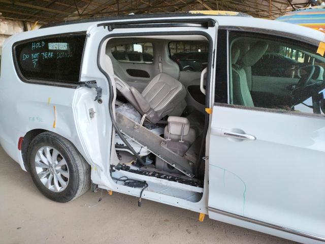 Photo 9 from auction – 2018 CHRYSLER PACIFICA T with VIN 2C4RC1EG2JR194404
