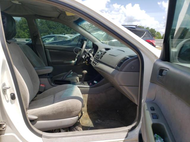 Photo 5 from auction – 2004 TOYOTA CAMRY LE with VIN 4T1BE32K74U319402