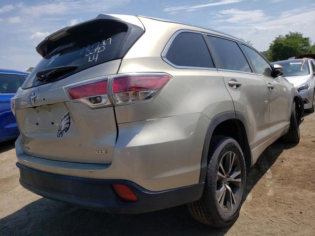 Photo 4 from auction – 2016 TOYOTA HIGHLANDER with VIN 5TDKKRFH0GS502762