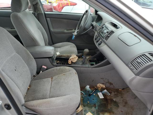 Photo 5 from auction – 2002 TOYOTA CAMRY LE with VIN 4T1BE32K82U582754