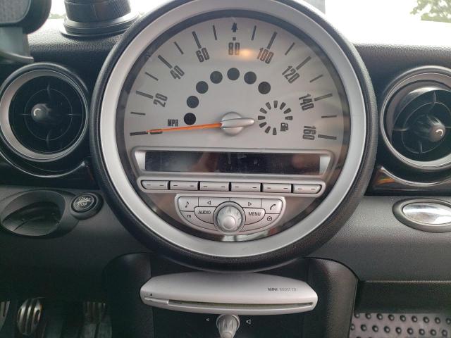 Photo 9 from auction – 2009 MINI COOPER with VIN WMWMF73559TX40958