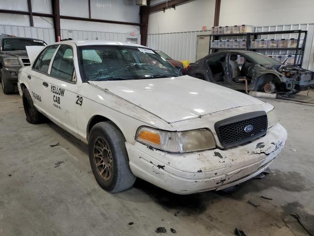 FORD CROWN VICT 2004 with VIN 2FAFP71W84X186465 - Photo from auction