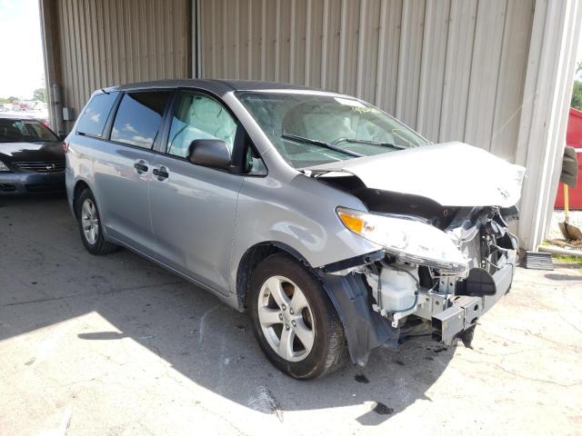 TOYOTA SIENNA 2017 con VIN 5TDZZ3DC6HS812026 - Foto de la subasta