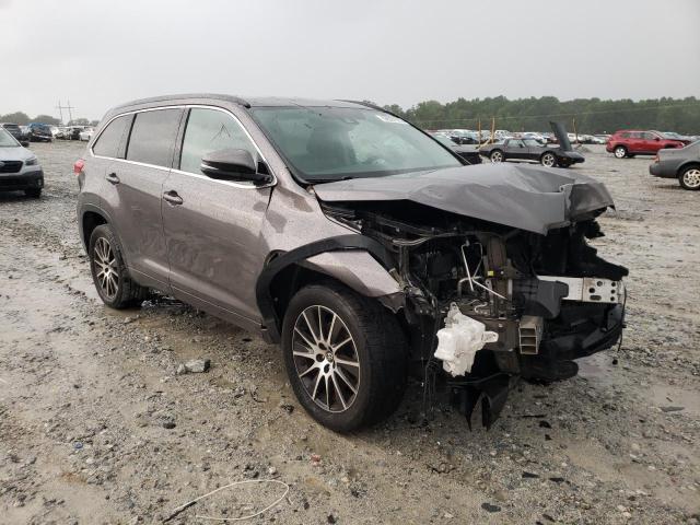 TOYOTA HIGHLANDER 2017 z numerem VIN 5TDKZRFH0HS508395 - Zdjęcie z aukcji
