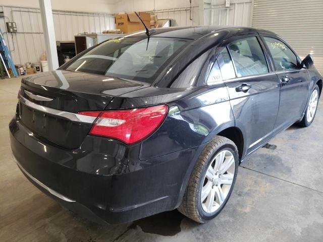 Photo 4 from auction – 2012 CHRYSLER 200 TOURIN with VIN 1C3CCBBB4CN205749